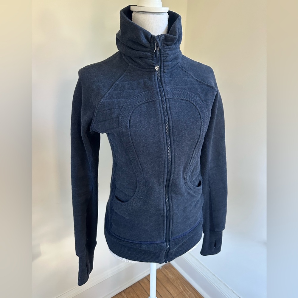 Lululemon Scuba Zip Up Heathered Blue size 8